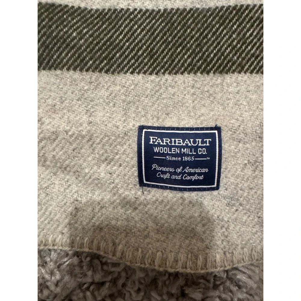 Faribault Woolen Mill Co 100% Virgin Wool Blanket Gray Striped Made in USA 76x51